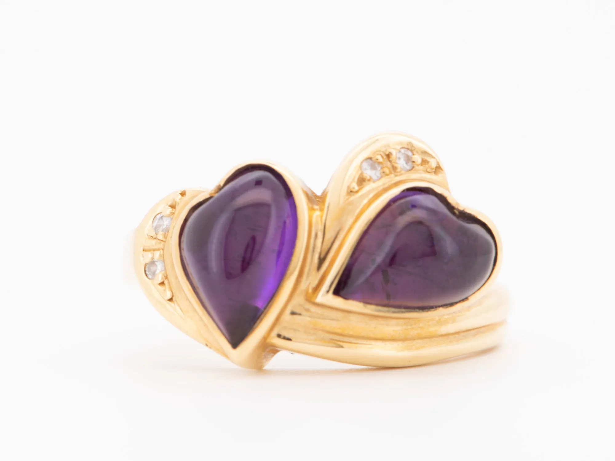 18K Gold Double Heart Ring Amethyst Cabochon and Diamond R6743