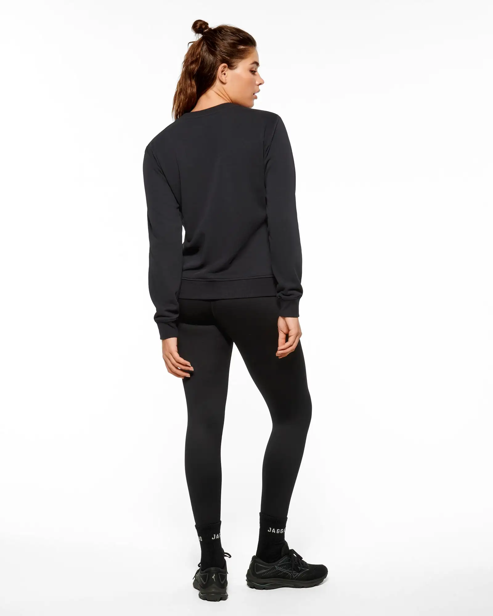 BINX CLASSIC SWEATER BLACK