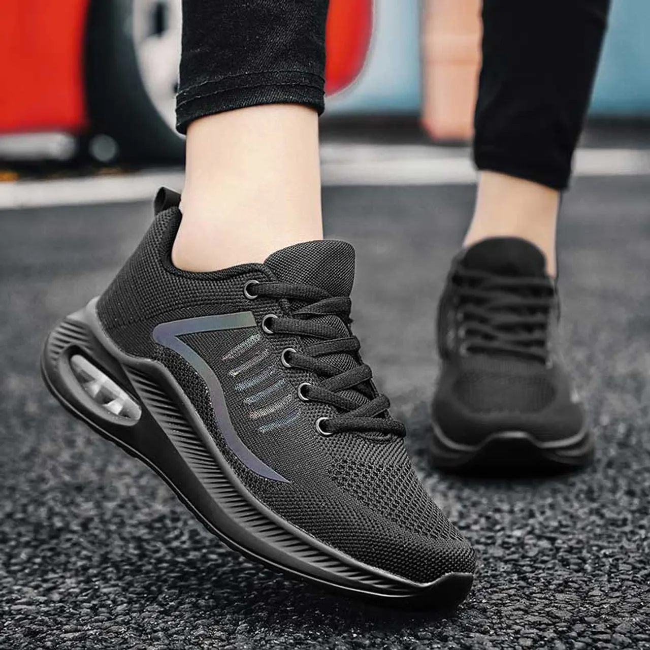 Black curve & stripe pattern casual shoe sneaker