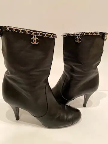 Chanel Black Leather Mid Length Calf CC Chain Logo Boots EU 39.5 US 8.5/9