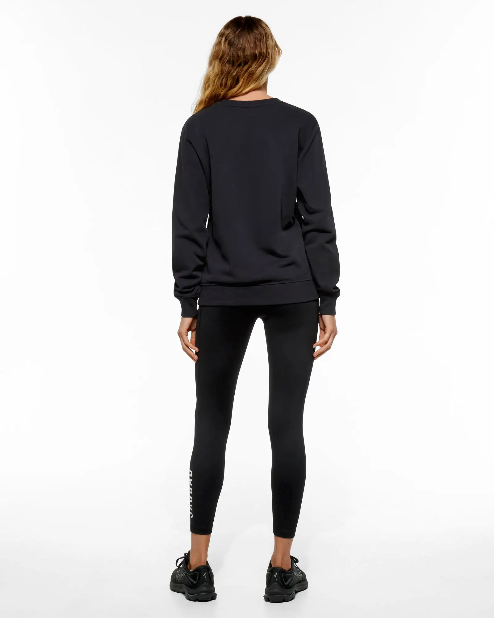 Classic Keyline Sweater Black