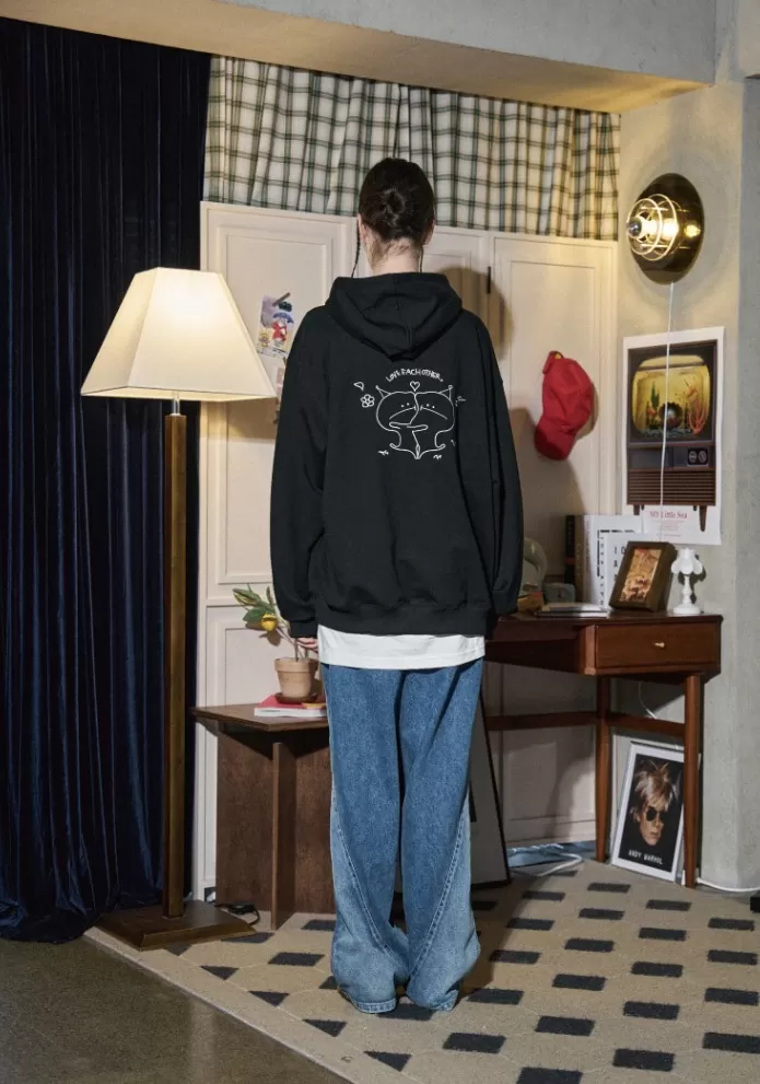 COMPAGNO  |[COMPAGNO]★Love Hoooly EMBROIDERED HOODIE