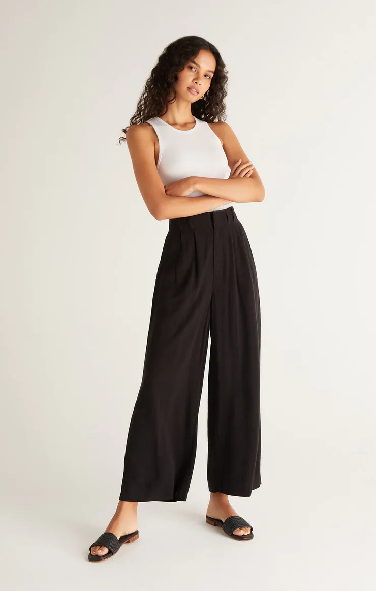 Farah Pant