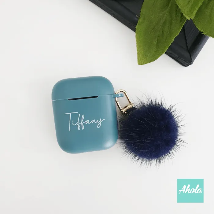 【Momo】Apple Airpods Silicone Case With Fur Pompom