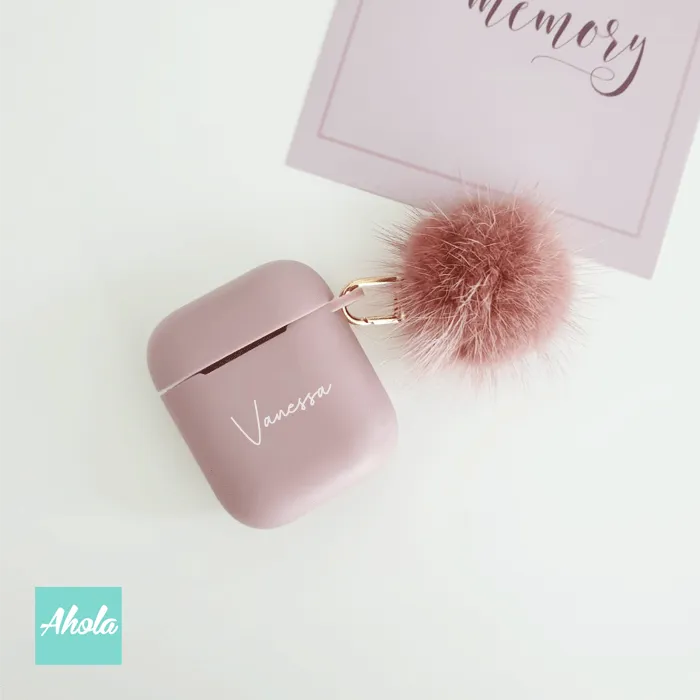 【Momo】Apple Airpods Silicone Case With Fur Pompom