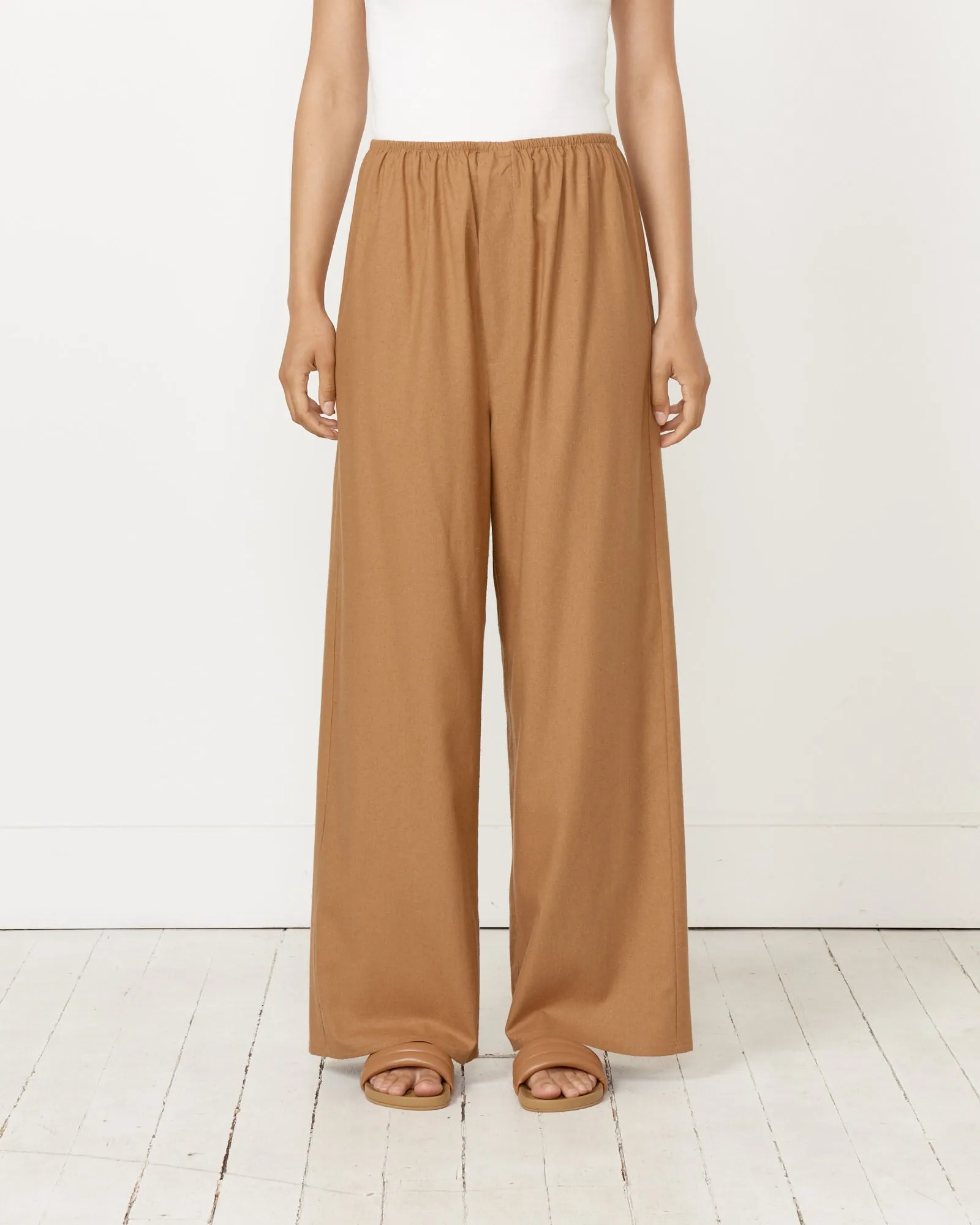 Stoa Pant in Bath Brown