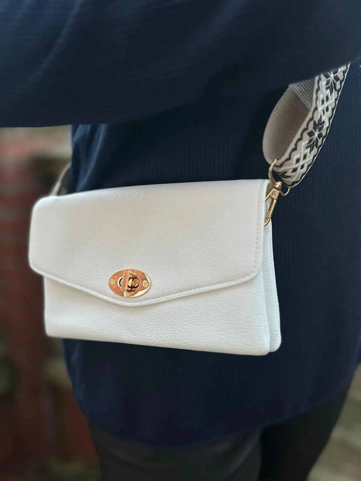 White Detail Strap Twist Lock Bag